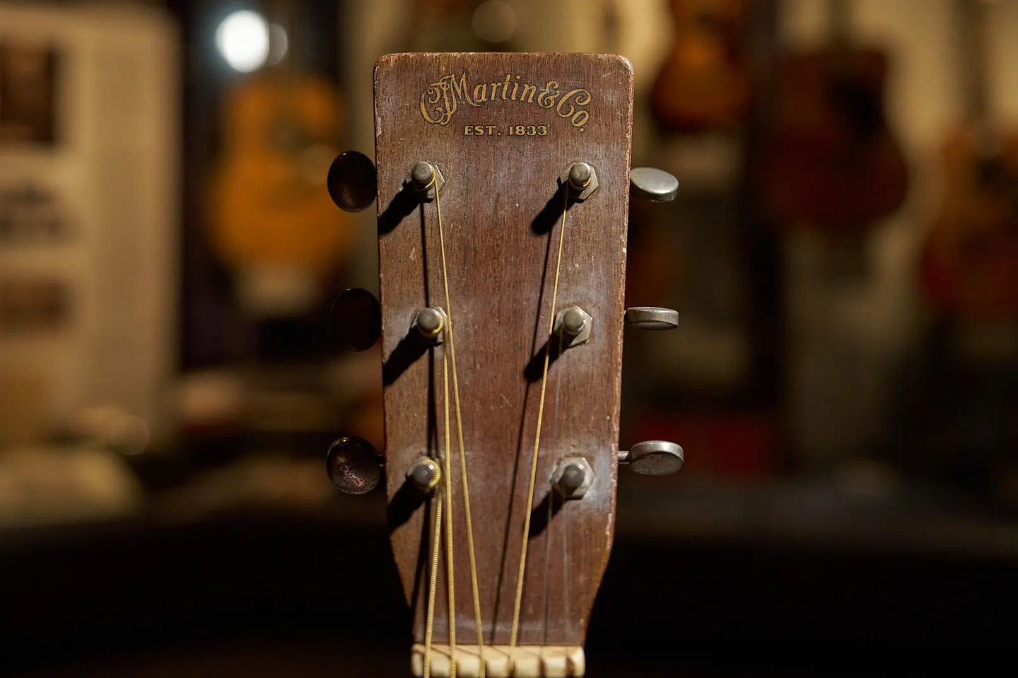 Headstock of Leo Fender's Martin guitar